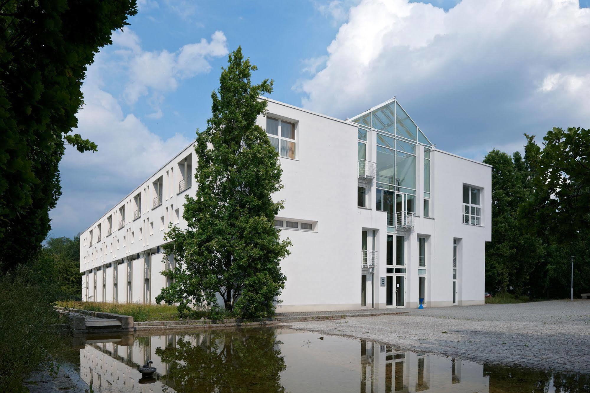 Commundo Tagungshotel Neuss Eksteriør bilde